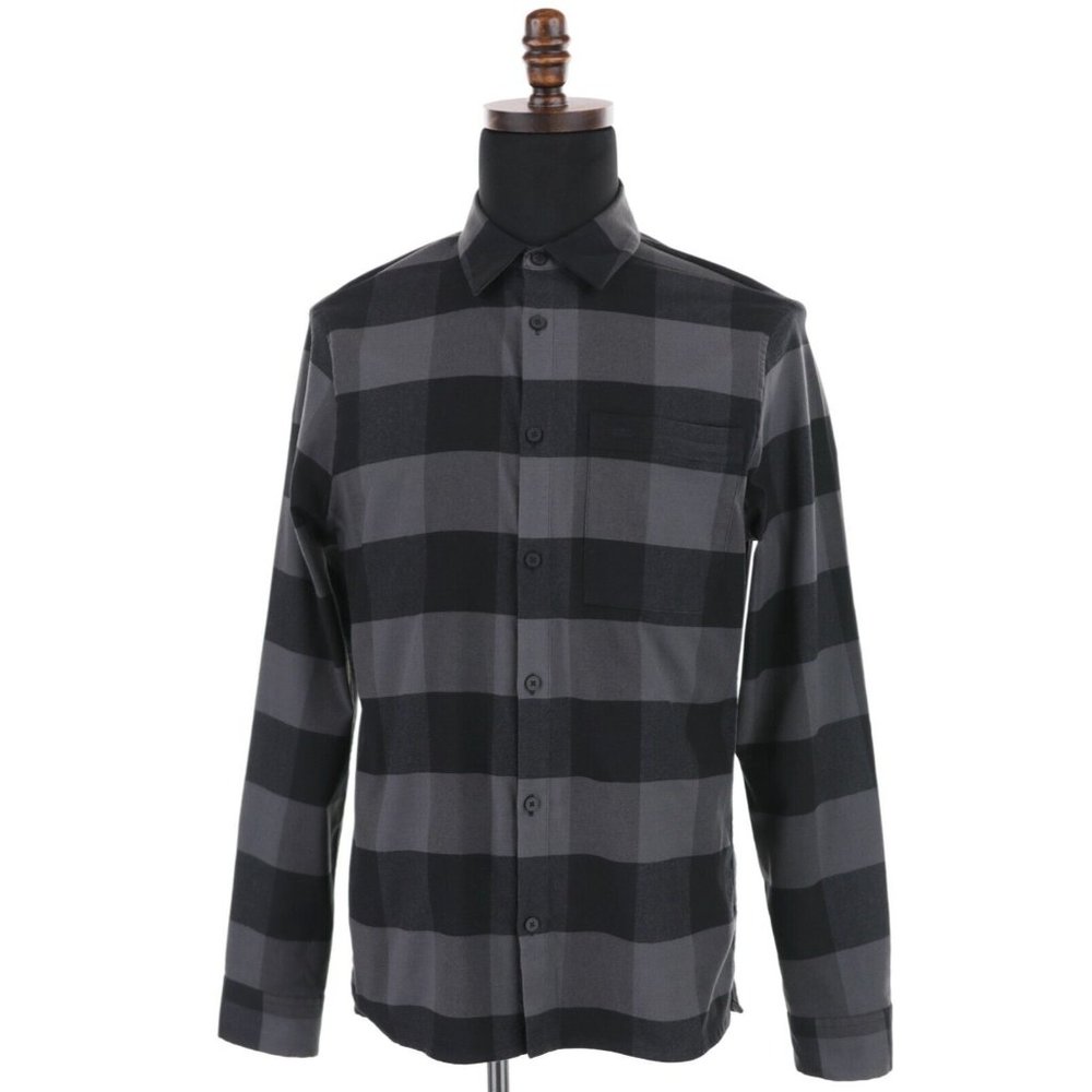 Lululemon Masons Peak Flannel Shirt Men's Medium Gray Checks Button-Up Stretch